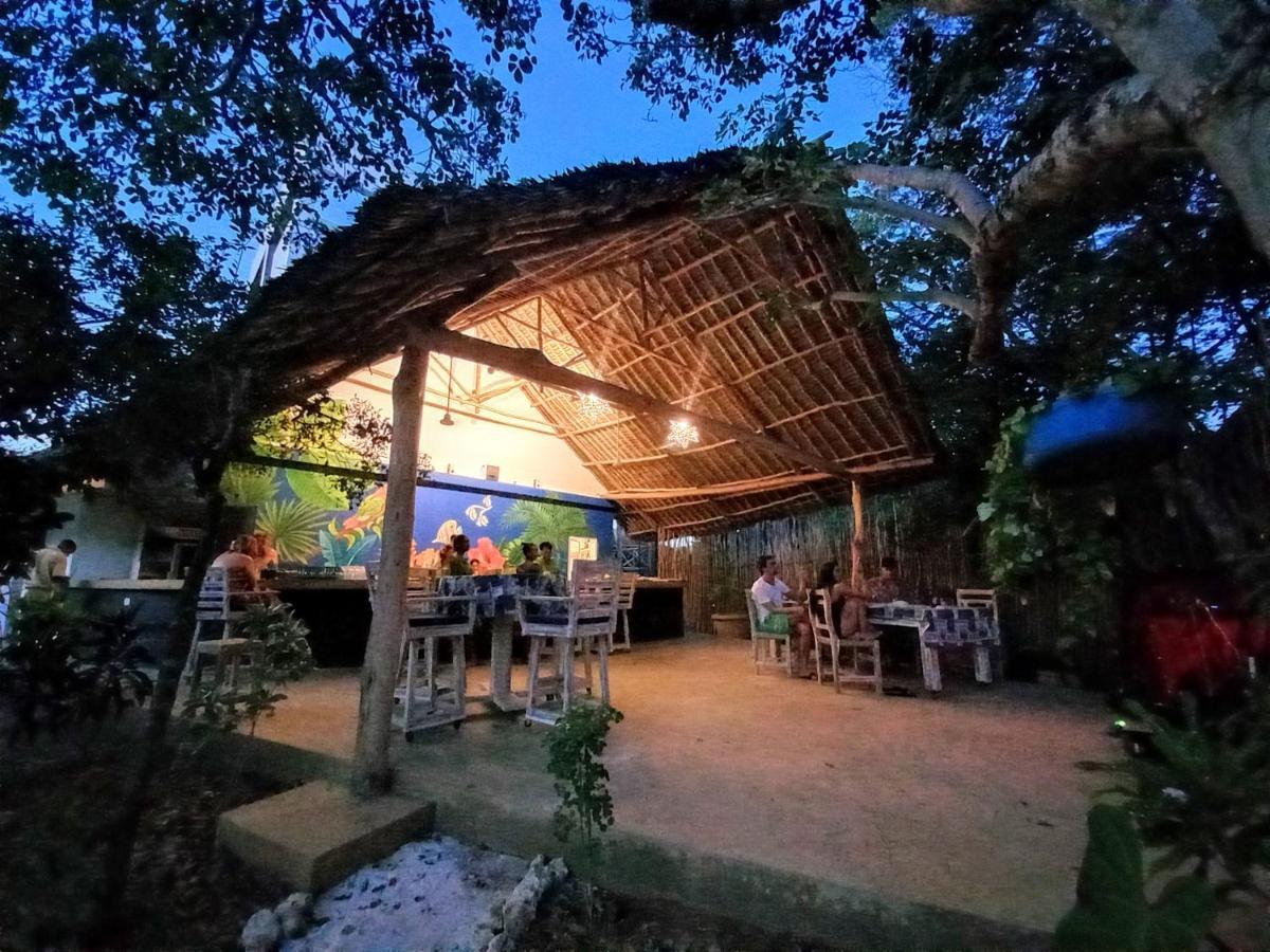 Watamu Beach Cottages B&B Ngoại thất bức ảnh