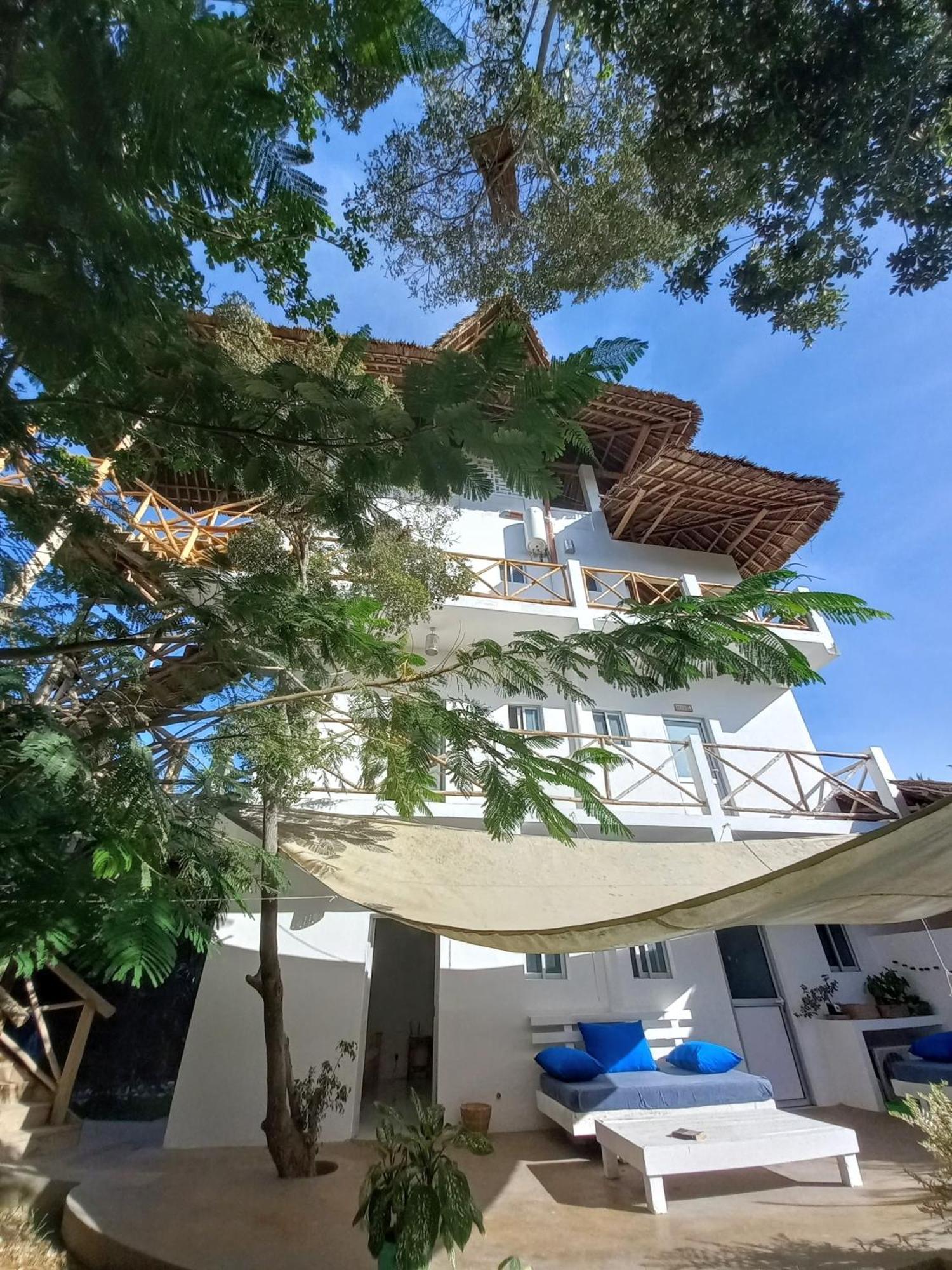 Watamu Beach Cottages B&B Ngoại thất bức ảnh