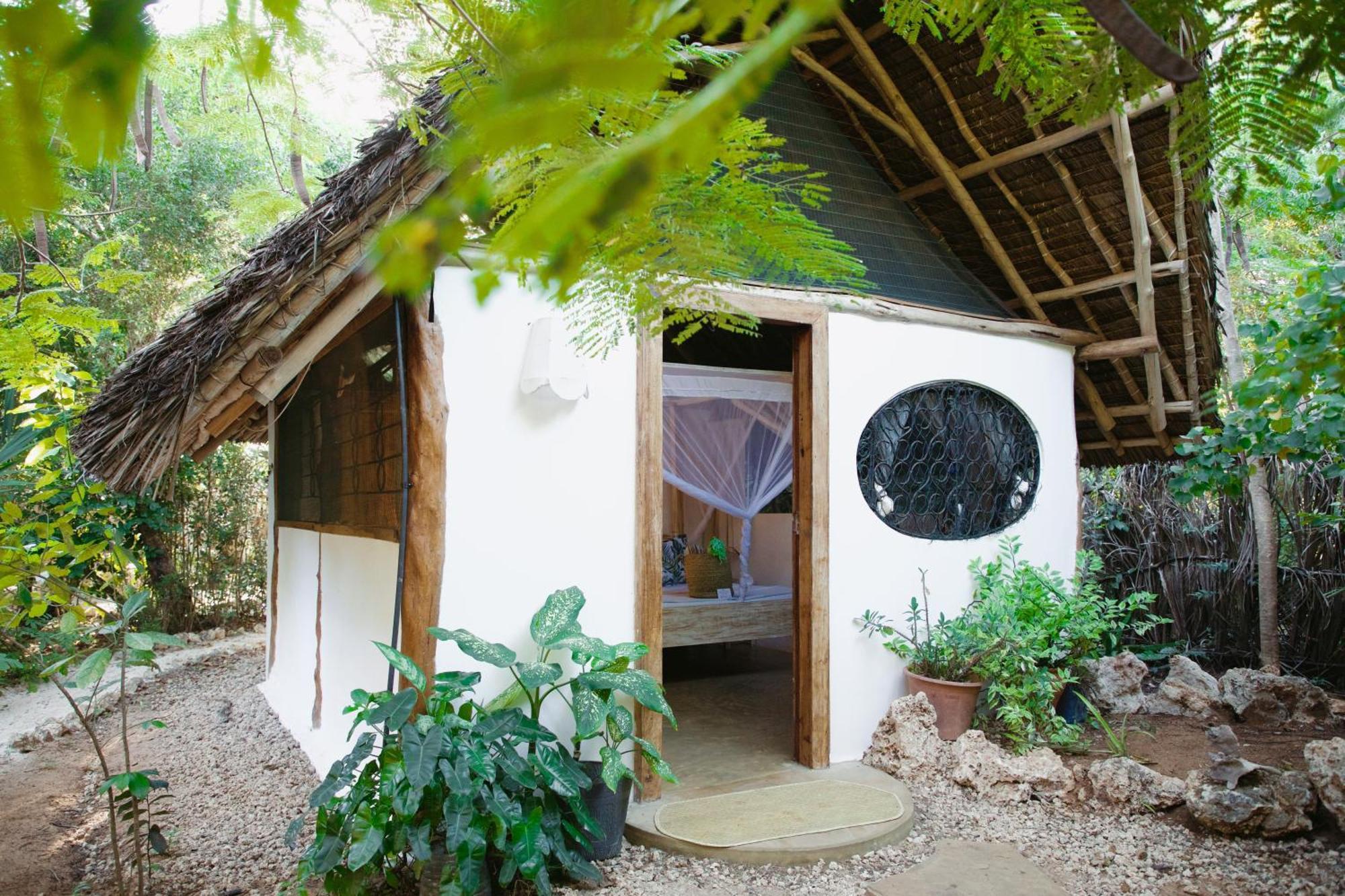 Watamu Beach Cottages B&B Phòng bức ảnh