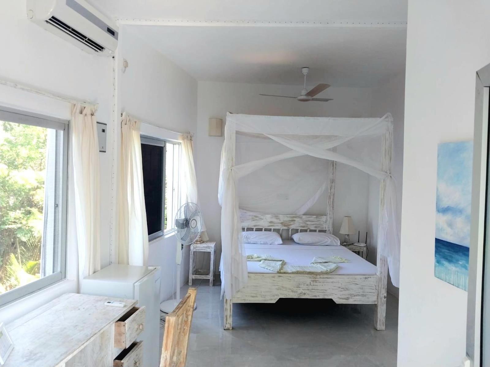 Watamu Beach Cottages B&B Ngoại thất bức ảnh